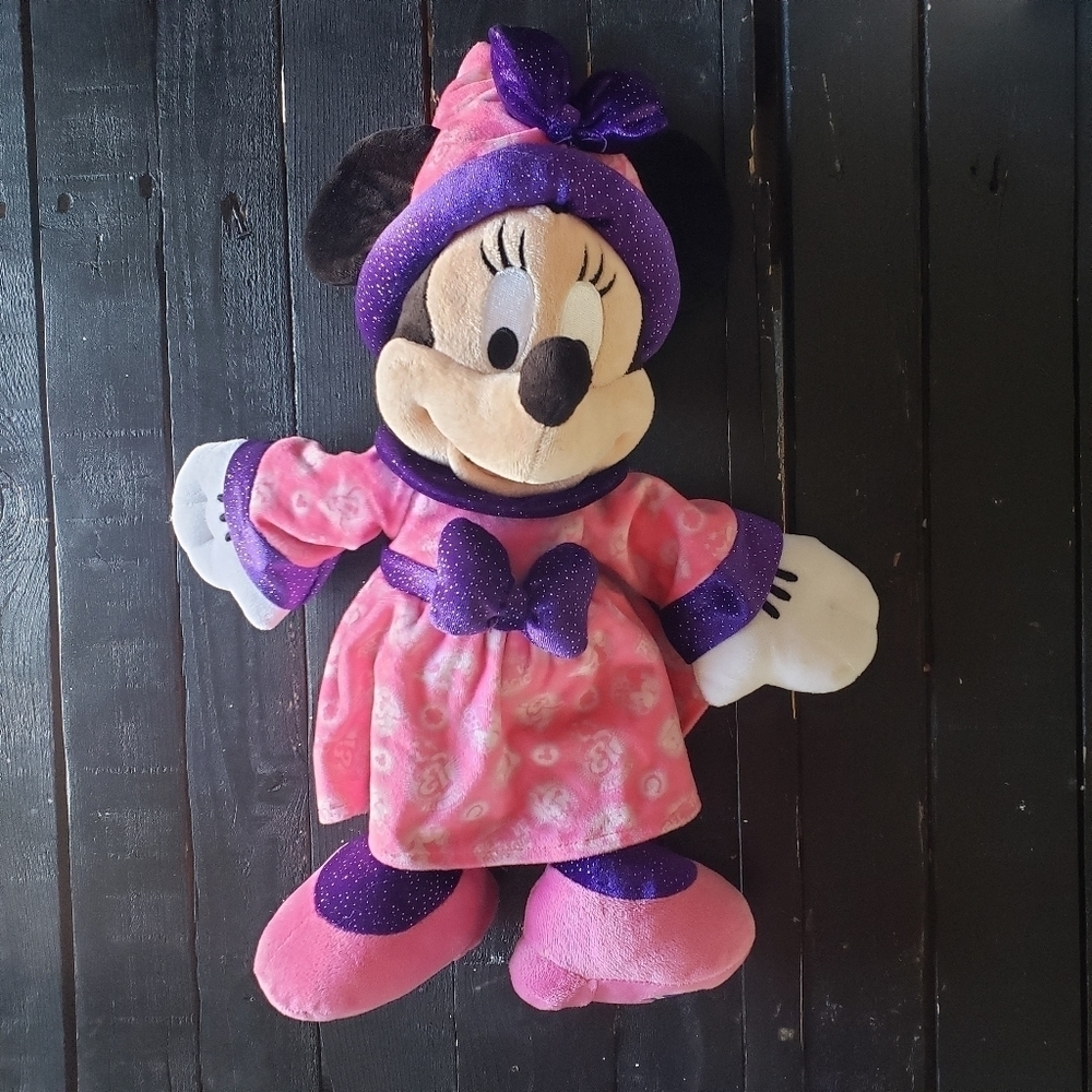 Disney Parks 2013 Minnie Mouse Pink Purple Plush